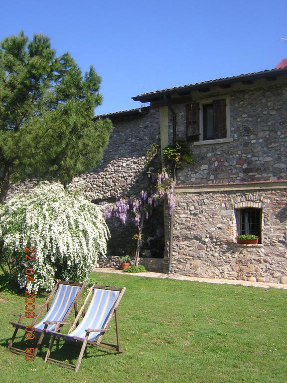 Agriturismo Trebisonda Country Resort Monzambano Ruang foto