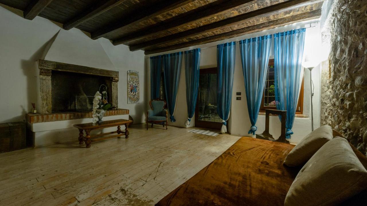 Agriturismo Trebisonda Country Resort Monzambano Bagian luar foto