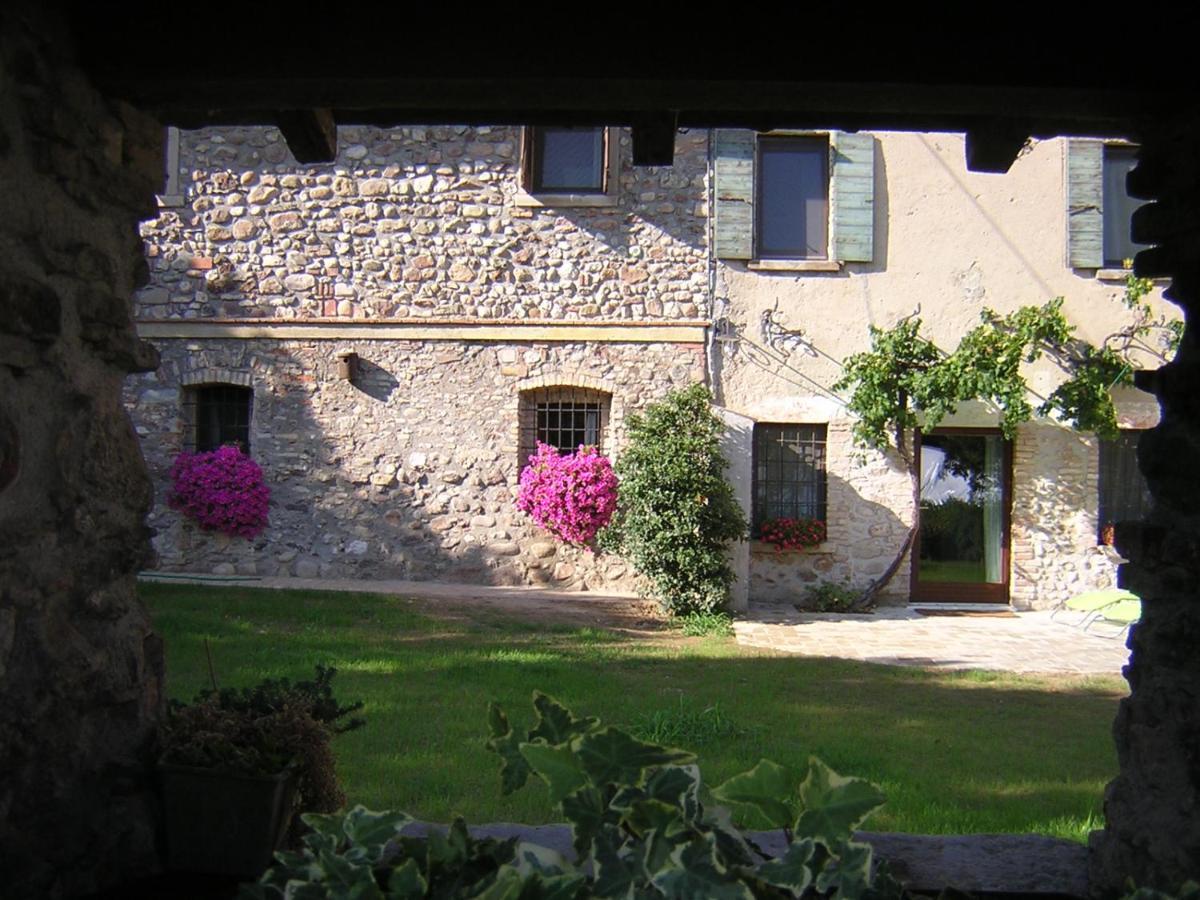 Agriturismo Trebisonda Country Resort Monzambano Bagian luar foto