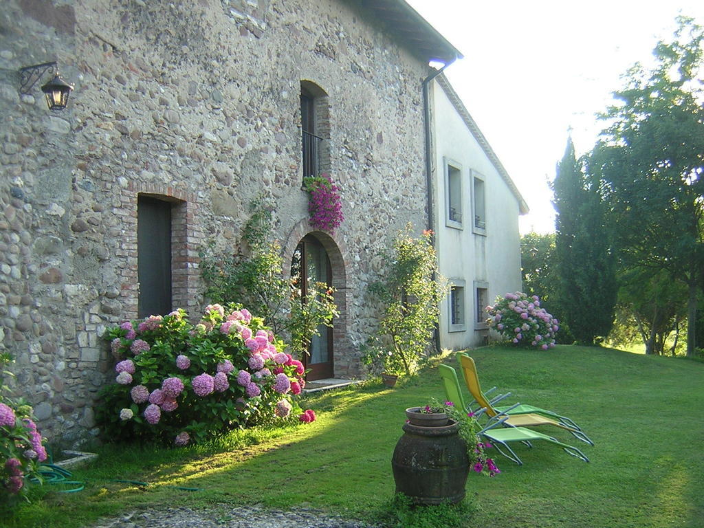 Agriturismo Trebisonda Country Resort Monzambano Bagian luar foto