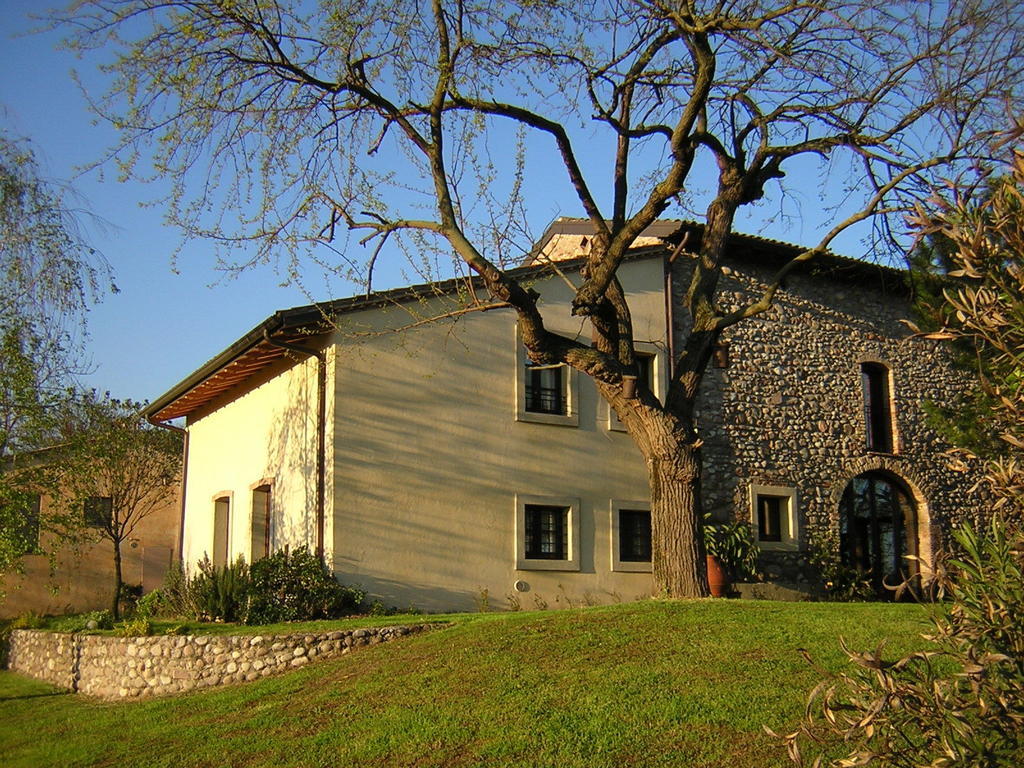 Agriturismo Trebisonda Country Resort Monzambano Ruang foto